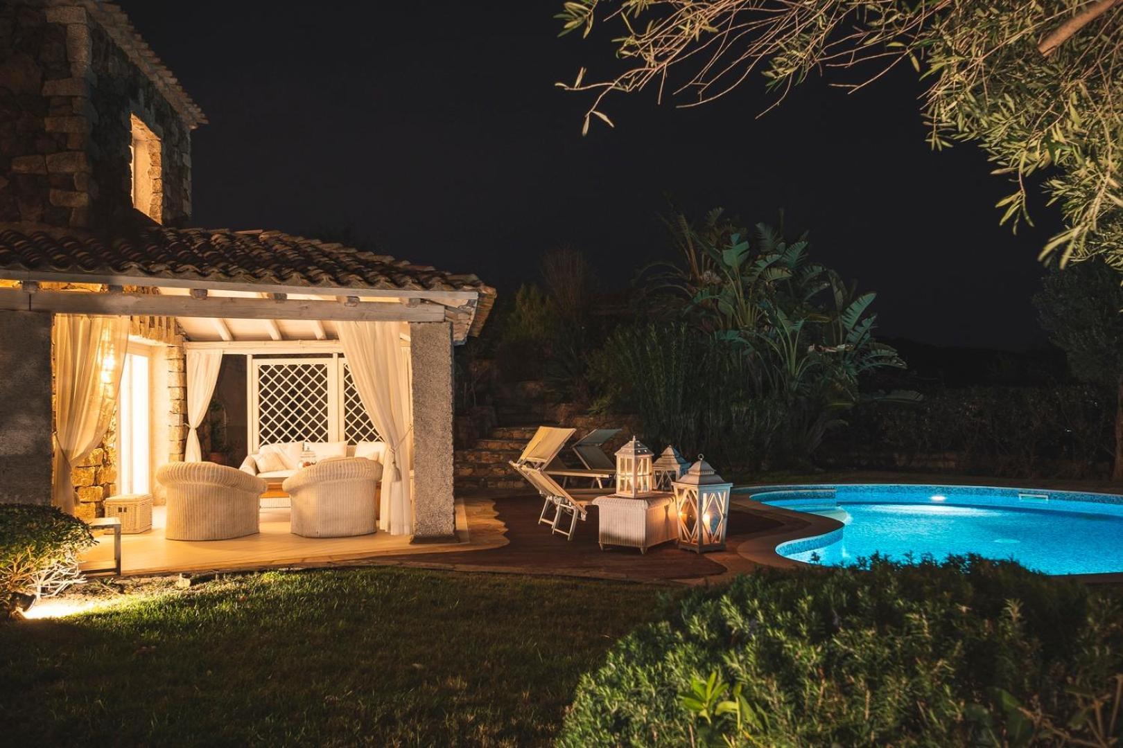 Villa Bougainvillea Con Piscina E Giardino Privato A Pochi Passi Dal Mare Кастіадас Екстер'єр фото