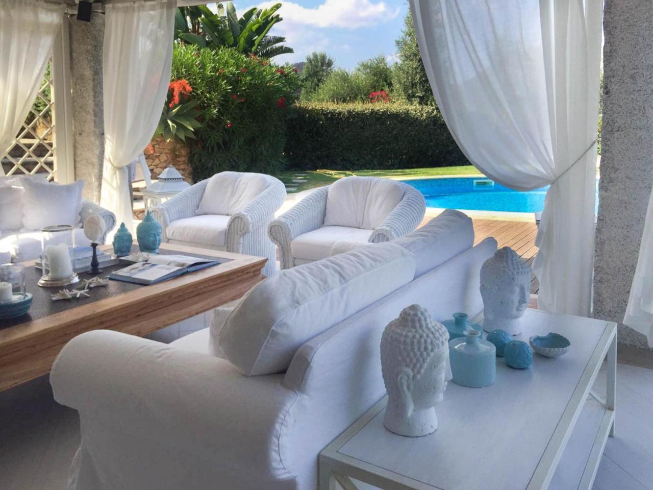 Villa Bougainvillea Con Piscina E Giardino Privato A Pochi Passi Dal Mare Кастіадас Екстер'єр фото